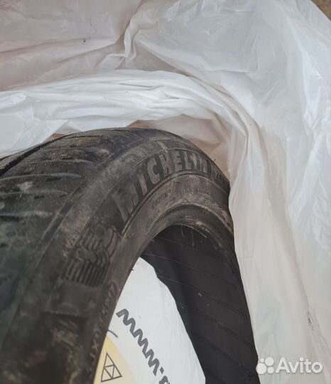 Michelin Primacy 4 245/45 R17 99