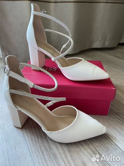 Туфли женские