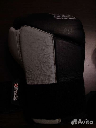 Боксёрские перчатки Hayabusa Tokushu 16 oz