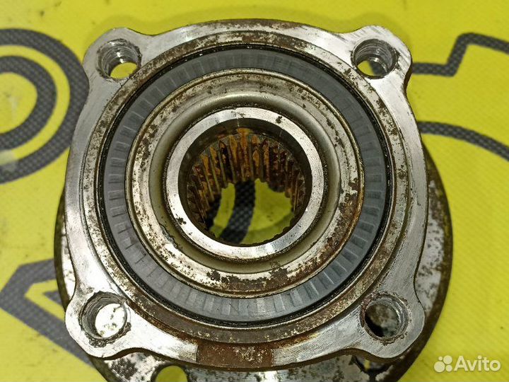 Ступица задняя правая Bmw X5 E53 N62B44 2004