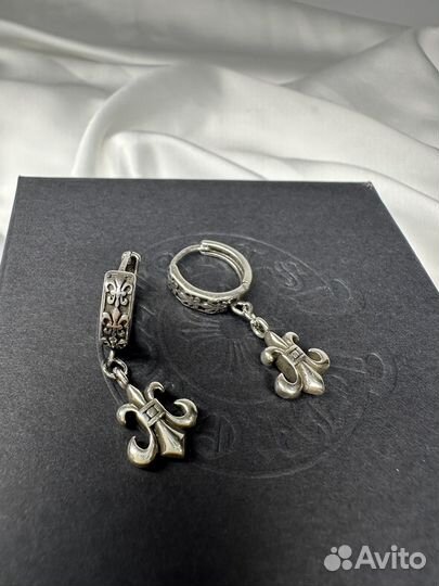 Chrome hearts серьги с лилиями