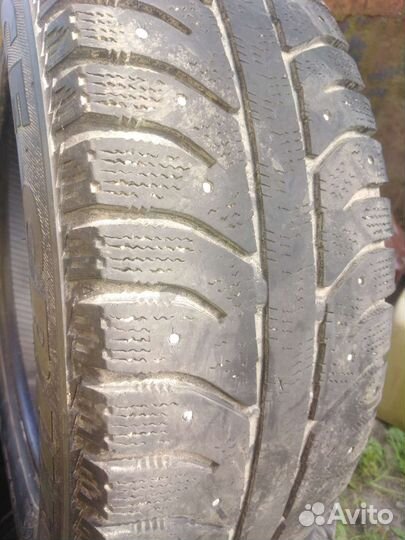 Bridgestone Ice Cruiser 7000 185/65 R15