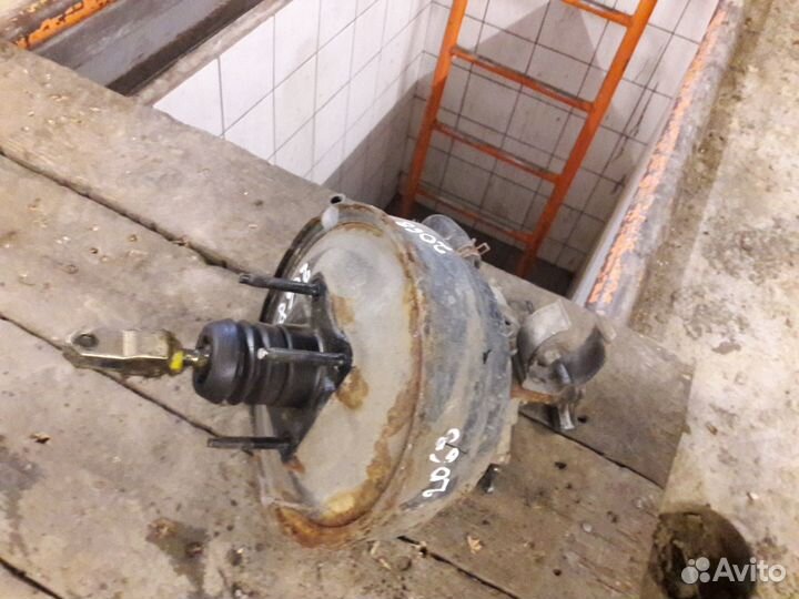 Вакуум в сборе - Nissan Almera N15