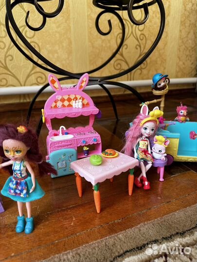 Кукла enchantimals с питомцем и аксессуарами