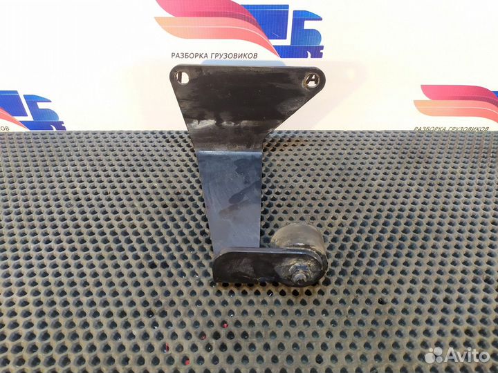 81155020285 Кронштейн глушителя основного