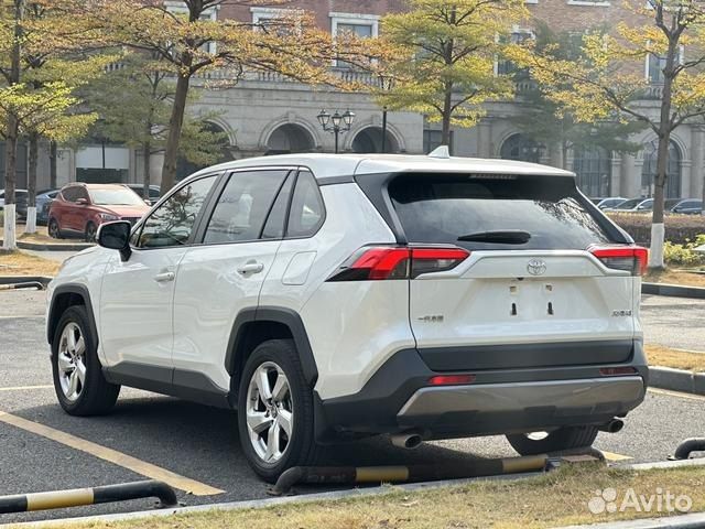 Toyota RAV4 2.0 CVT, 2022, 37 000 км