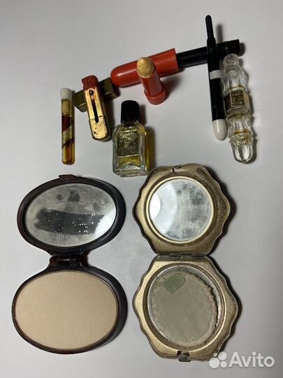 Косметика СССР помады, пудренницы, карандаш, духи