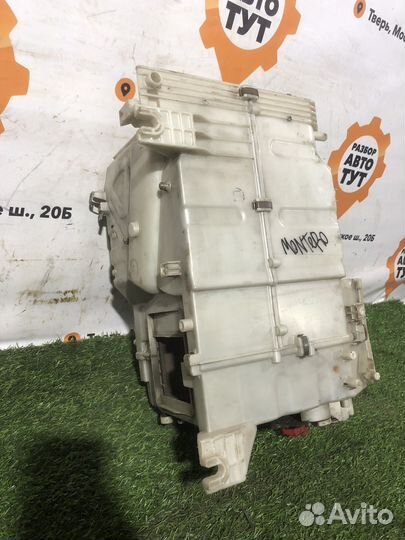 Копус печки Mitsubishi Montero