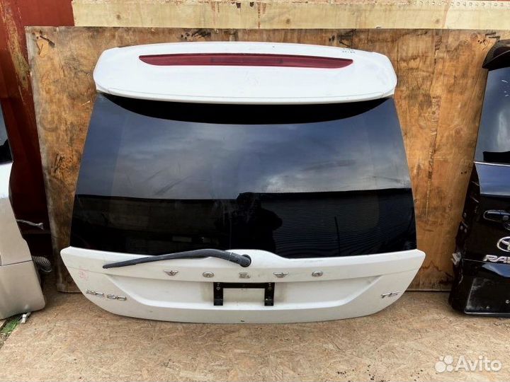 Крышка багажника Volvo XC60 2008-2013 год