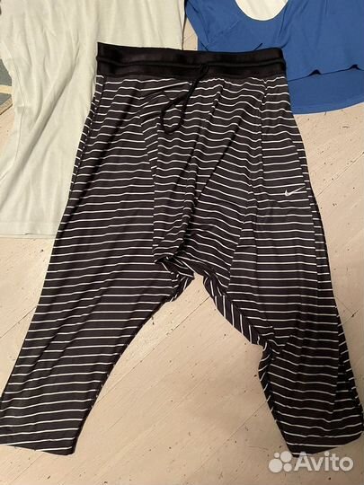 Спортианая одежда nike