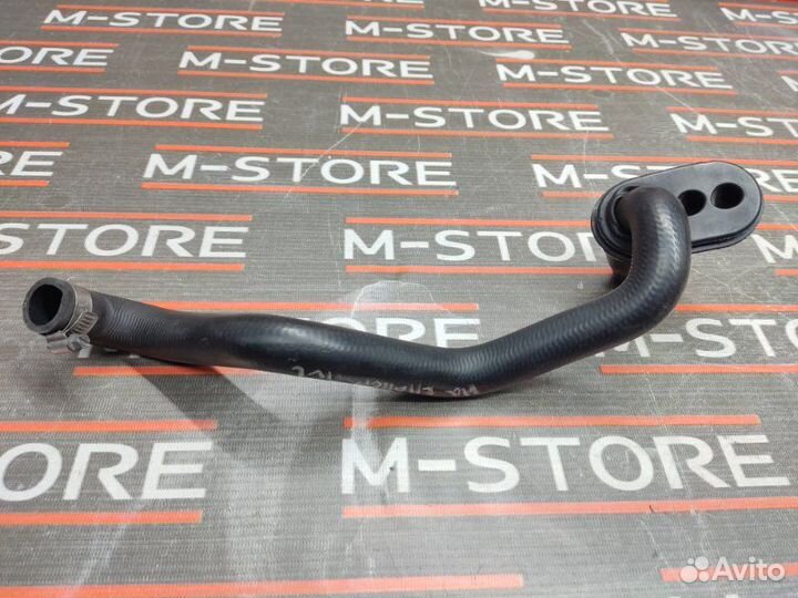 Патрубок дополнительной помпы Mercedes-Benz