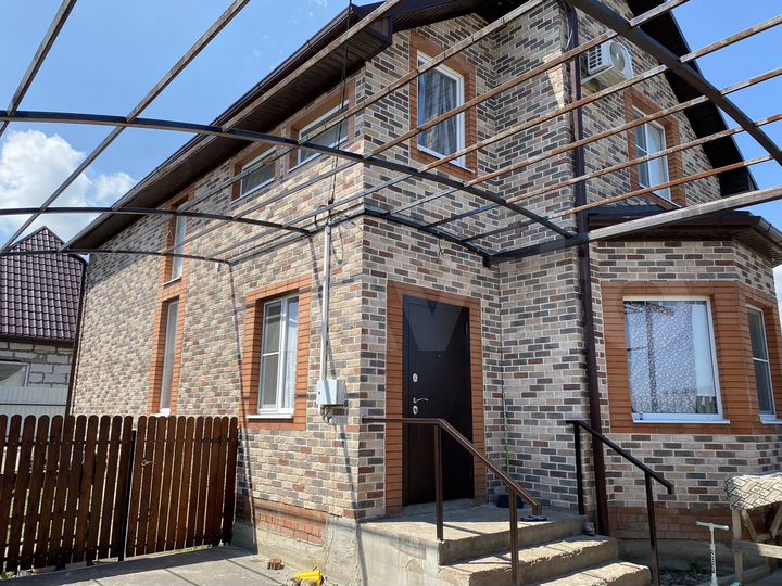 Дом 127 м² на участке 2,3 сот.