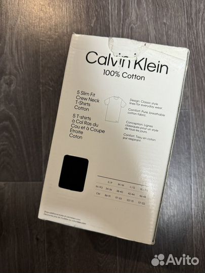 Calvin klein мужская черная футболка