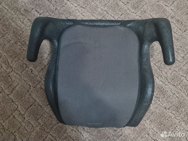 Автокресло бустер