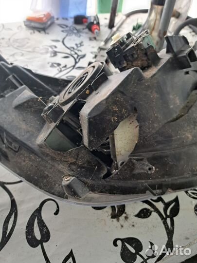 Фара Honda cr-v 4