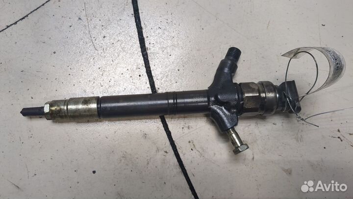 Форсунка топливная Toyota Corolla Verso, 2008