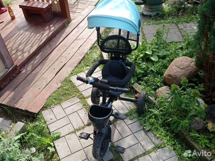 Детский трехколесный велосипед