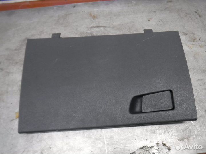 Крышка бардачка Geely Emgrand X7 2.0 2014