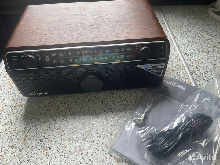 Радиоприёмник Sangean WR-12bt