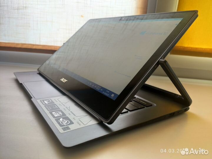 Ноутбук трансформер Acer Aspire R13 (в планшет)
