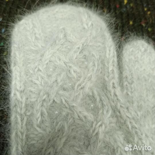 Варежки женские ручная работа