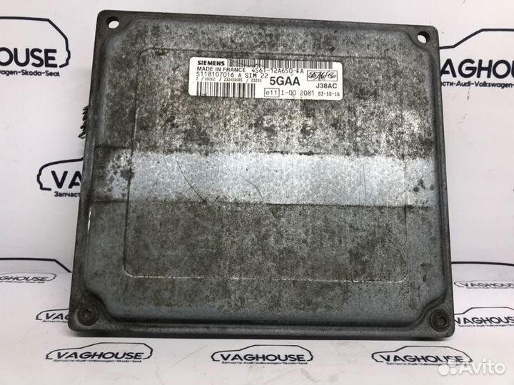 Блок управление двигателя Ford Fiesta MK 5 2007