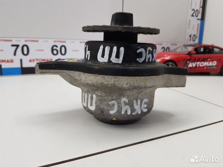 Опора двигателя правая (Hyundai Equus)