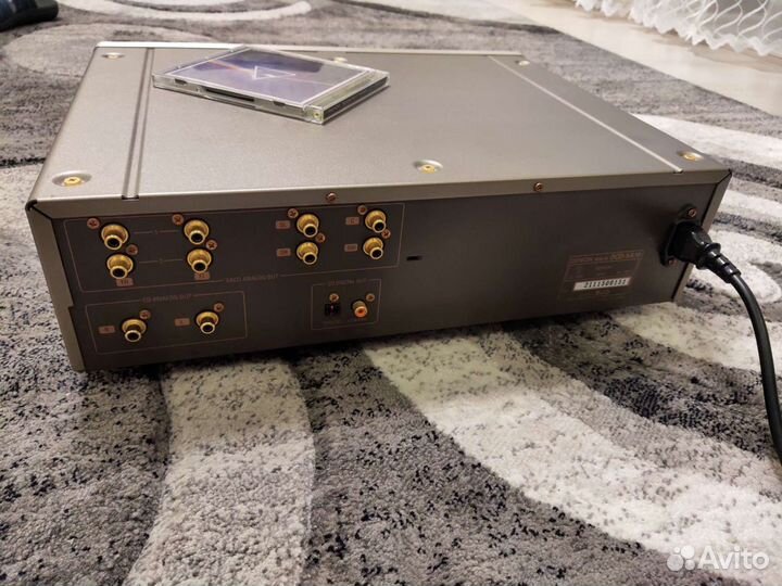 CD/sacd проигрыватель Denon DCD SA10 2шт