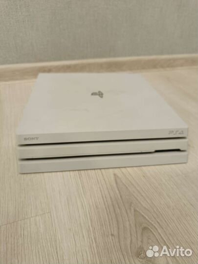 Sony PS4 pro 1tb