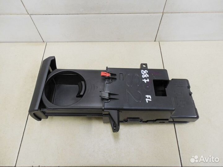 Подстаканник Hi Lux 2015