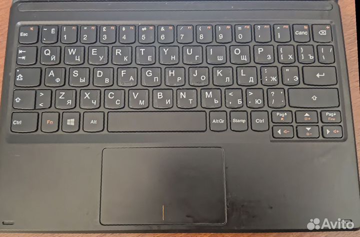 Планшет- ноутбук на базе Windows 8.1