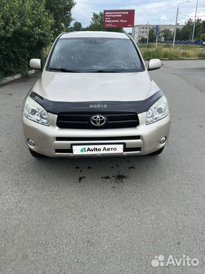 Toyota RAV4 2.0 AT, 2006, 271 500 км