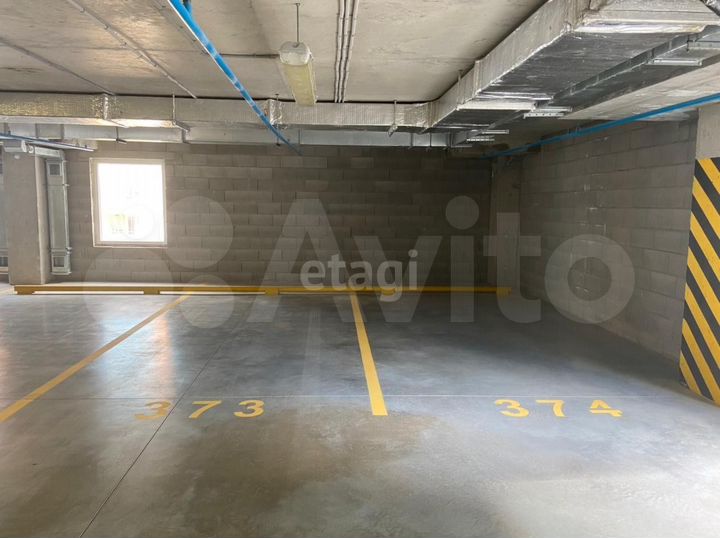 Машиноместо