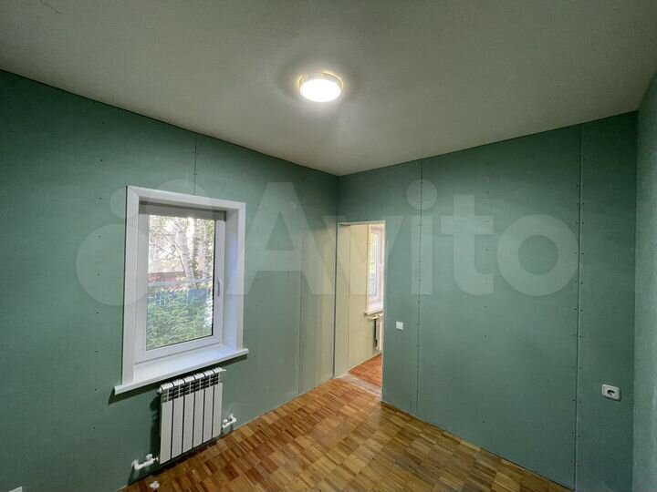 4-к. квартира, 73 м², 1/1 эт.