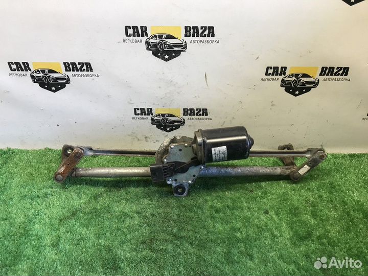 Трапеция стеклоочистителей с моторчиком