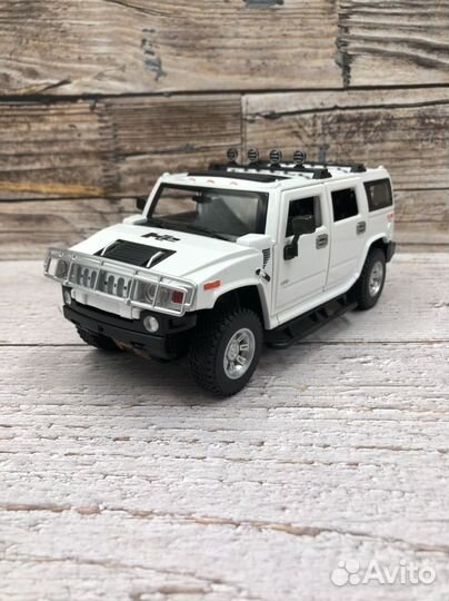 Модель автомобиля хаммер H2 hummer h2