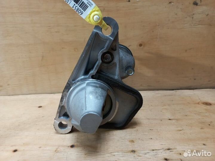 Стартер Nissan Serena C25 MR20DE 2007