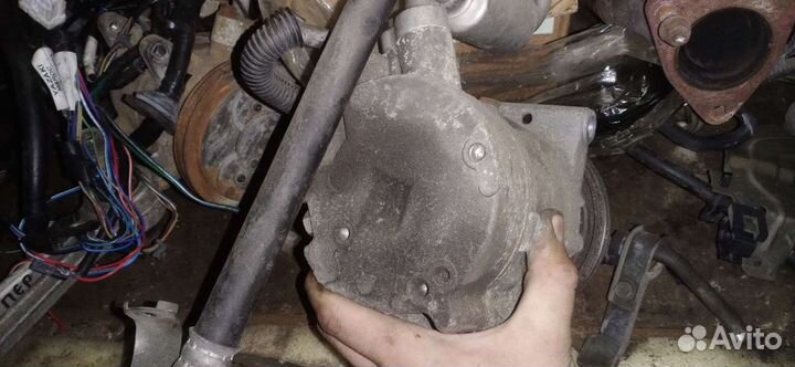 Компрессор кондея 350Z VQ35DE 92600CD100