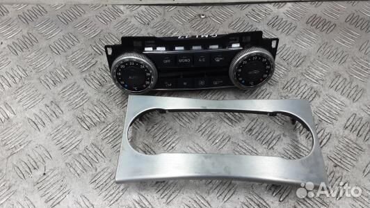 Блок управления печки и климат-контроля mercedes b