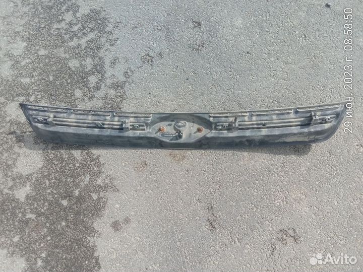 Решетка радиатора для Ford Kuga б/у