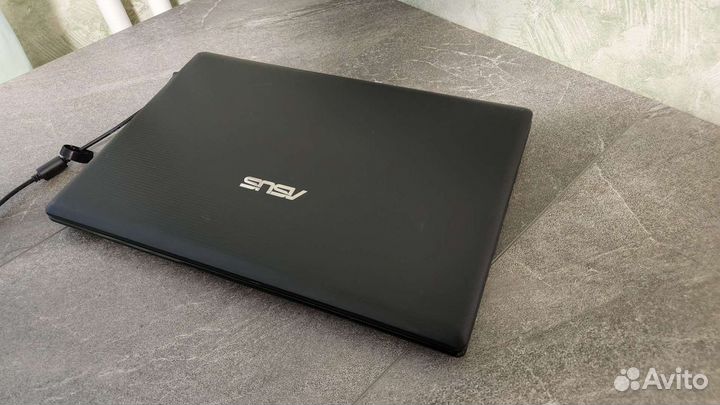 Быстрый asus х55 на ssd 128gb /4Gb/15.6
