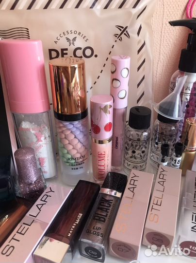 Бронь Набор косметики 149 единиц, цена за все