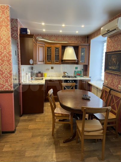 3-к. квартира, 60 м², 3/5 эт.