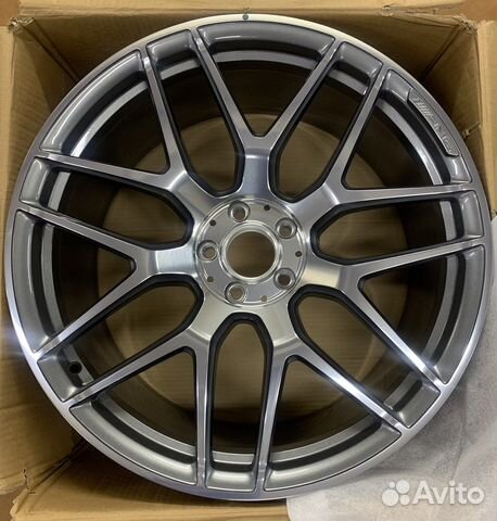 Новый диск R21 AMG X290 передний