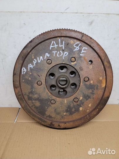 Маховик бесступенчатый автомат Audi A4 8E