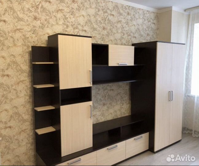 Поклейка обоев