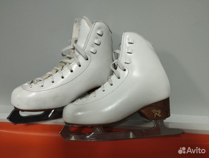 Фигурные коньки risport antares