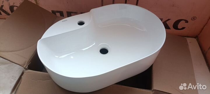 Раковина в ванную накладная