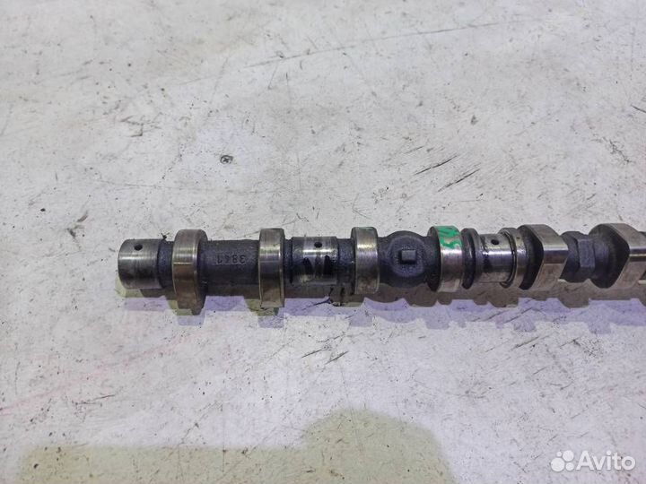 Распредвал впускной