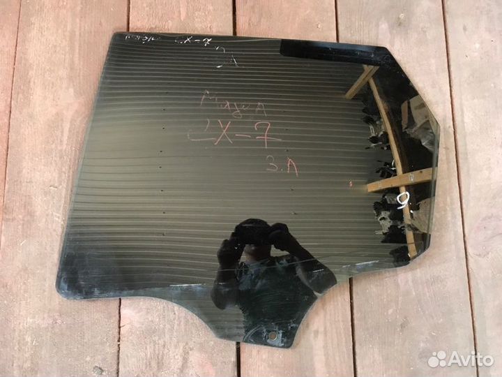 Стекло двери заднее левое Mazda Cx-7